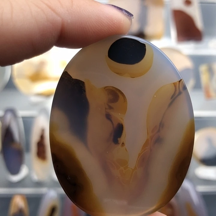 玛瑙/玉髓未镶嵌颈饰60
