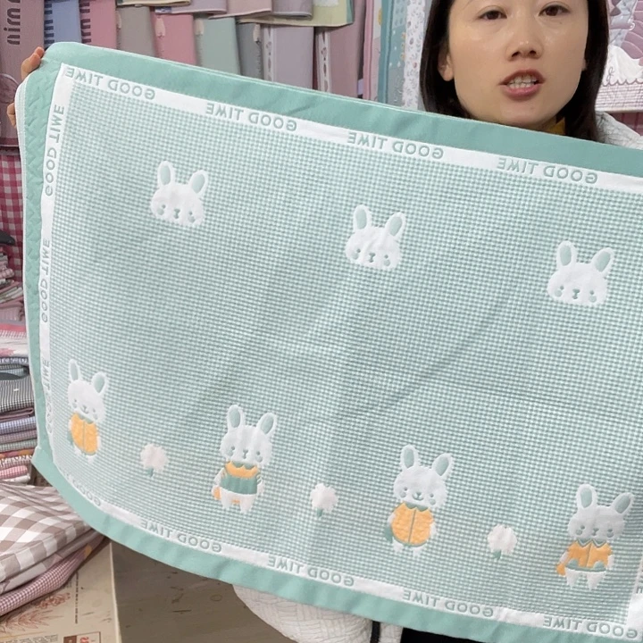 棉特价绿色小兔子