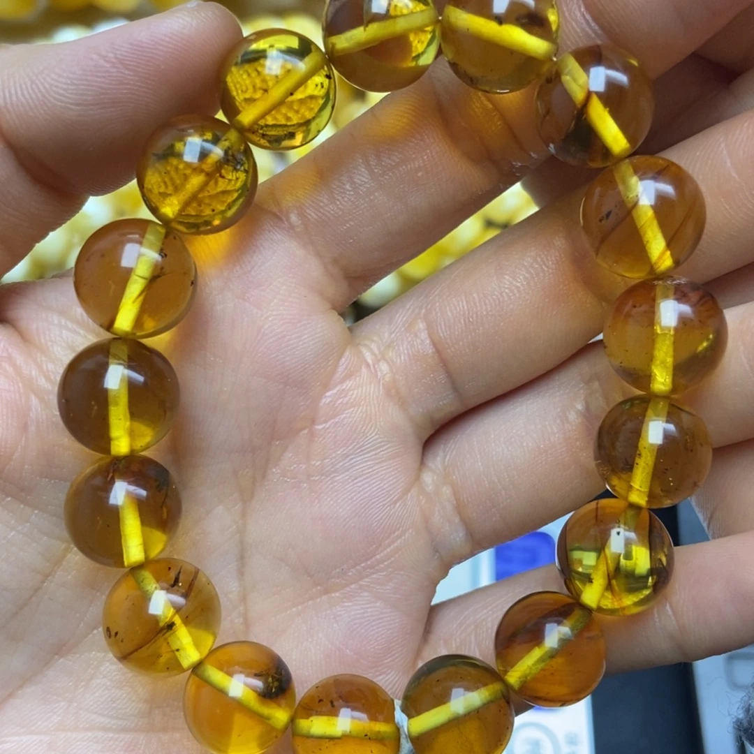 蜜蜡未镶嵌珠宝奇石