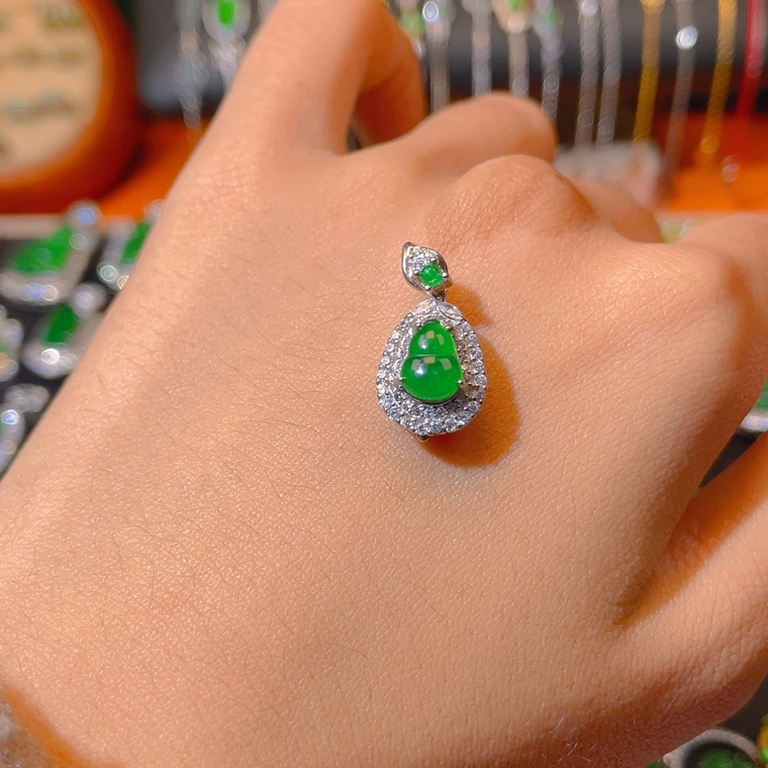 翡翠银S925镶嵌颈饰