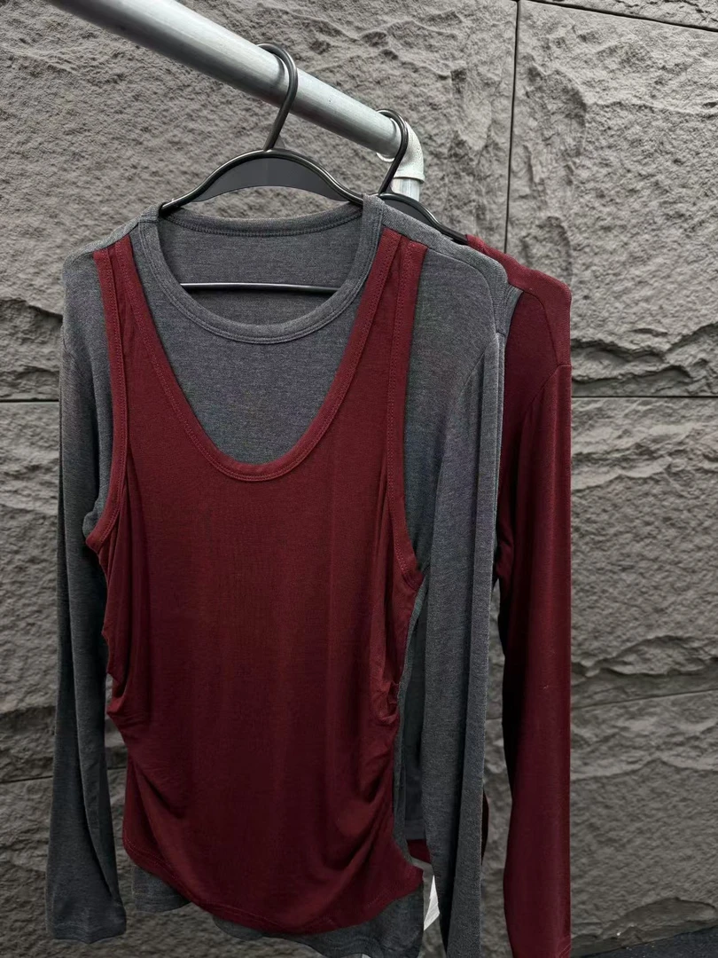 背心叠穿优雅-假两件