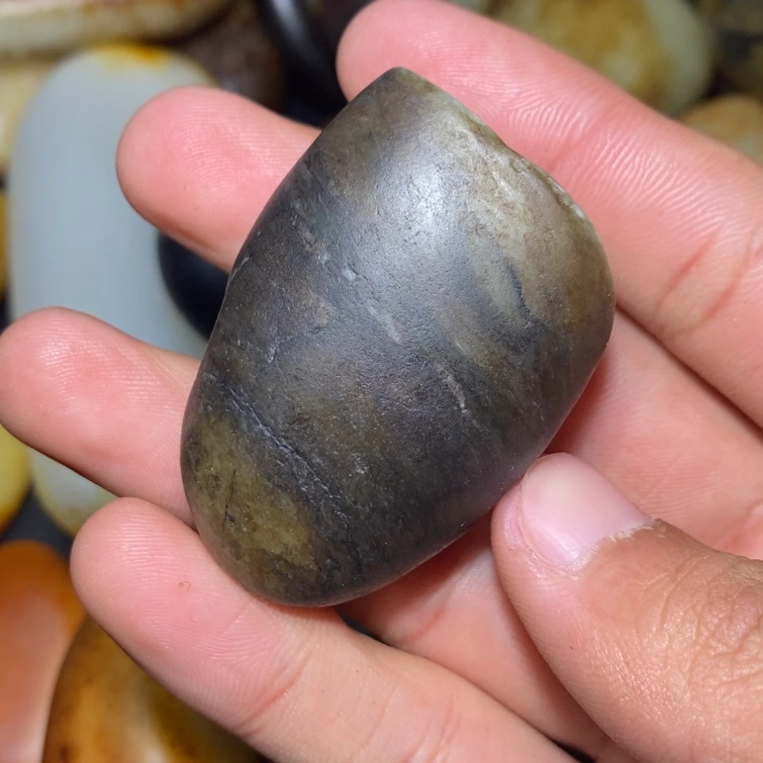 和田玉未镶嵌珠宝奇石