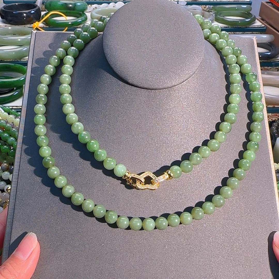 颈饰未镶嵌和田玉飞***桃