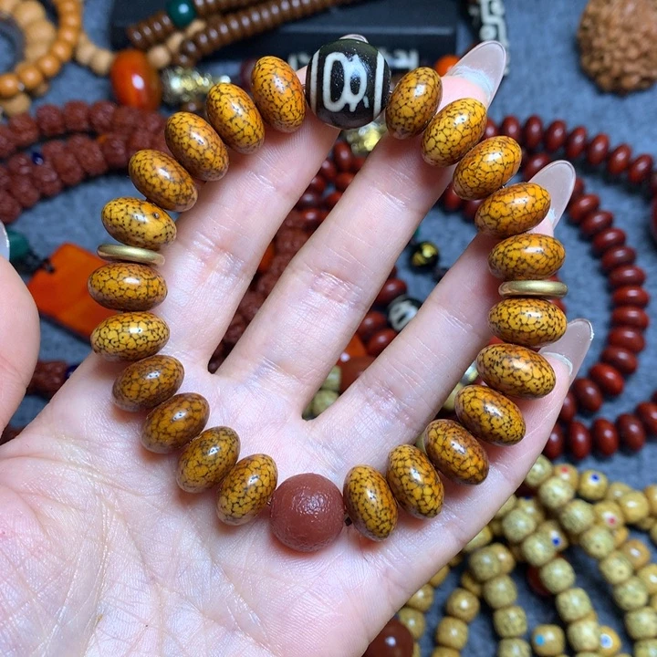 星月菩提吊坠菩提