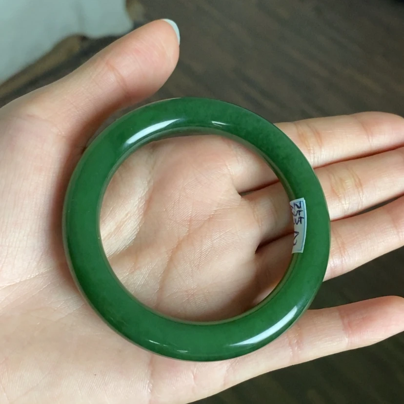 【闪购商品】未镶嵌手镯和田玉（碧玉）