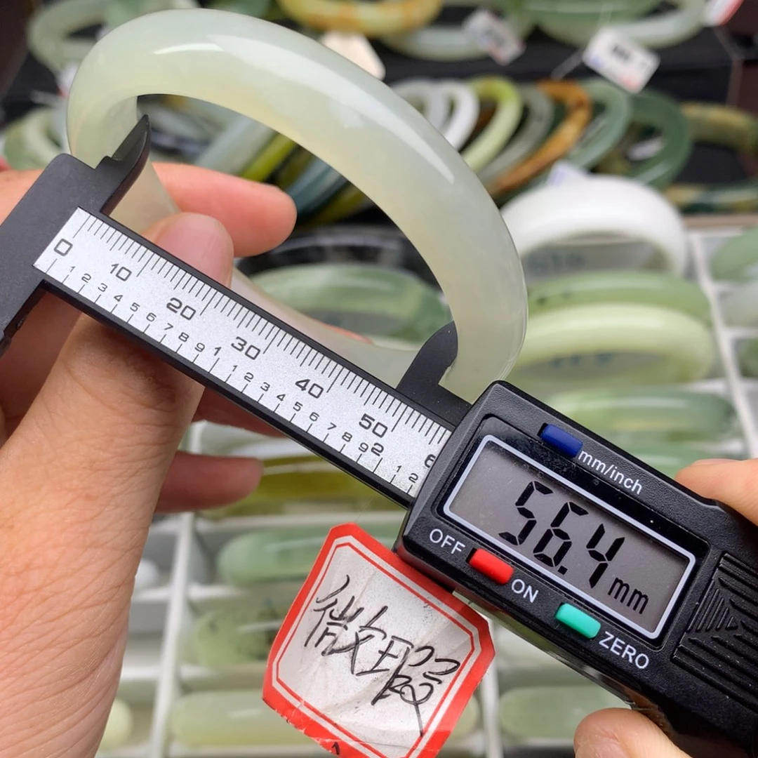 未镶嵌蛇纹石玉手镯677