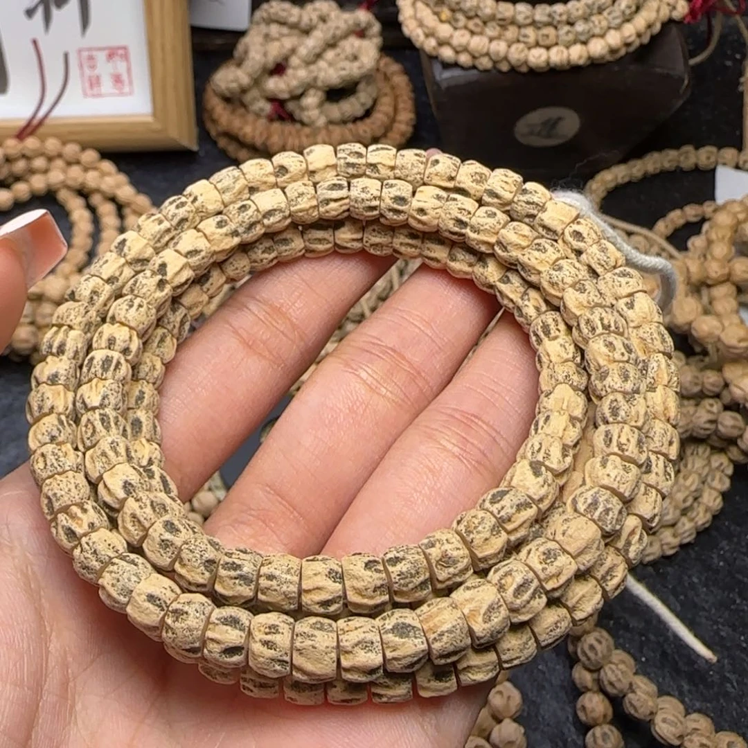 柏香籽/百香籽吊坠沐**沐
