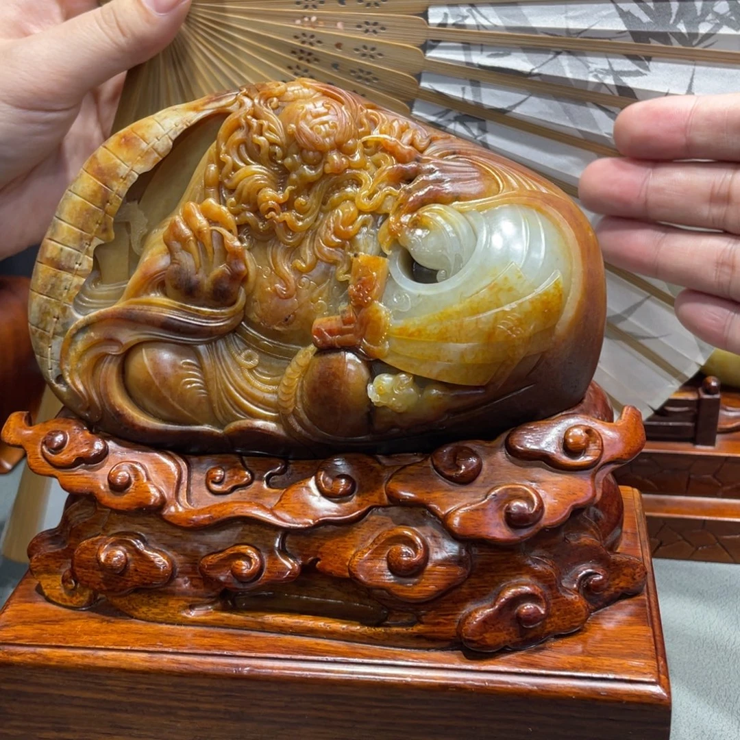 未镶嵌和田玉摆件