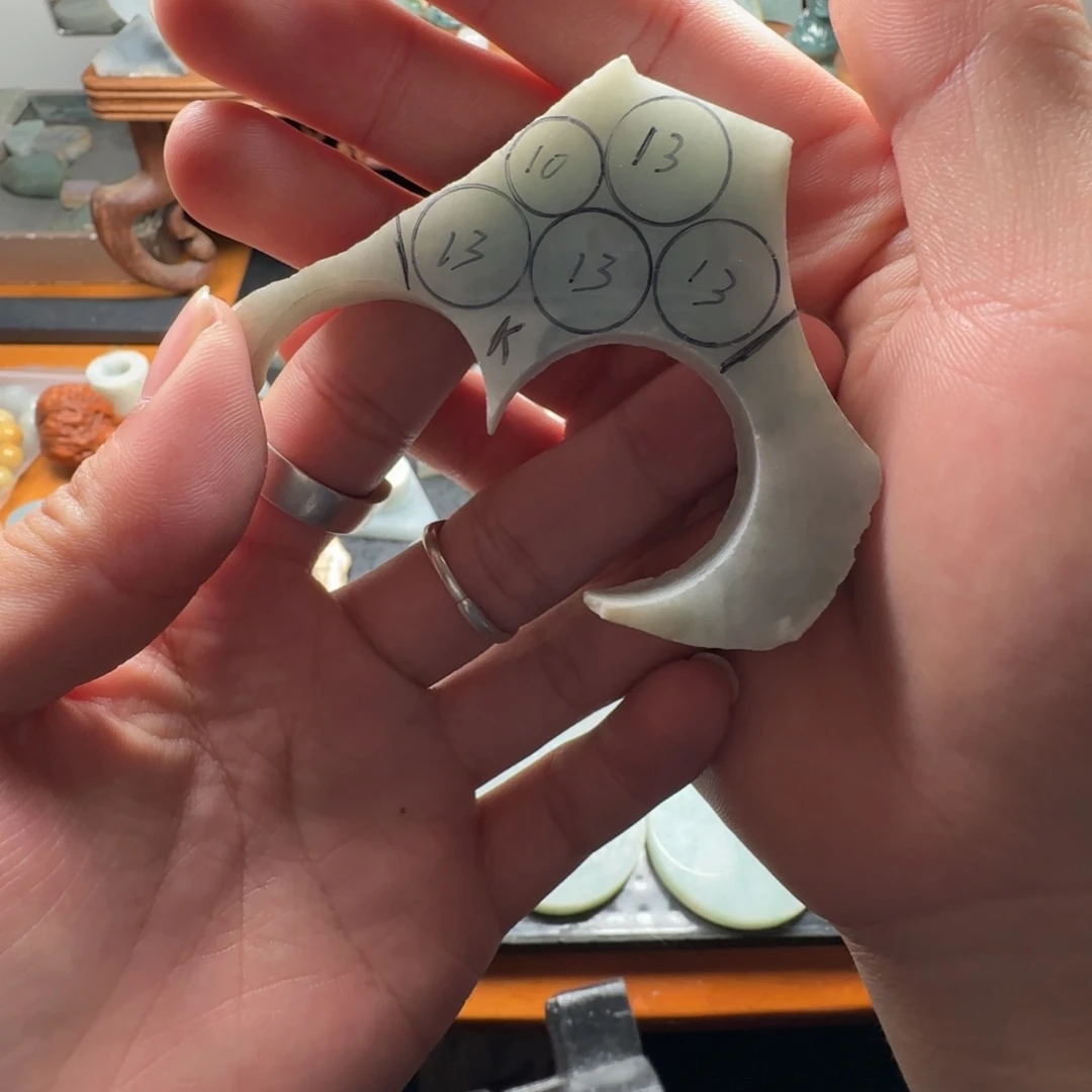 定制翡翠未镶嵌材料