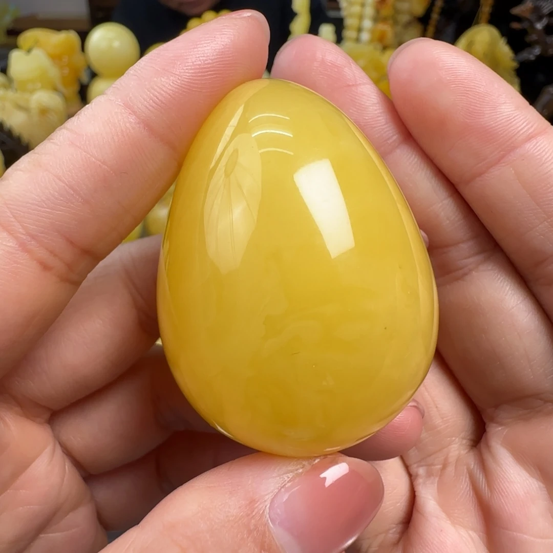 蜜蜡未镶嵌珠宝奇石