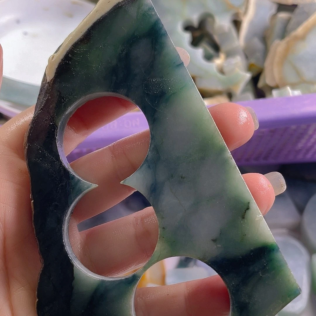 颈饰未镶嵌翡翠l****3