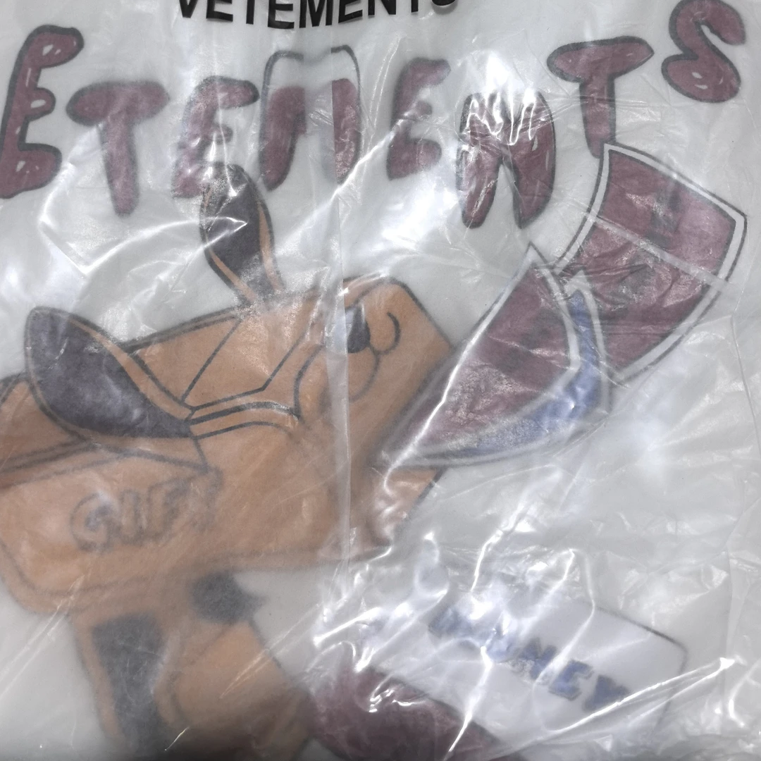 10905黑色白色卫衣休闲卫衣长袖印花女