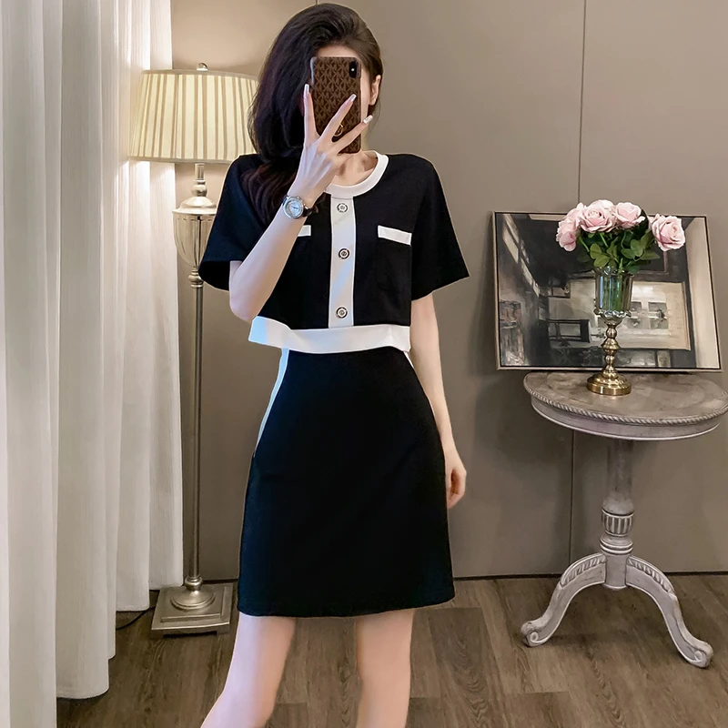 高级感黑色小香风短袖连衣裙女新款夏季轻奢假两件收腰包臀小黑裙