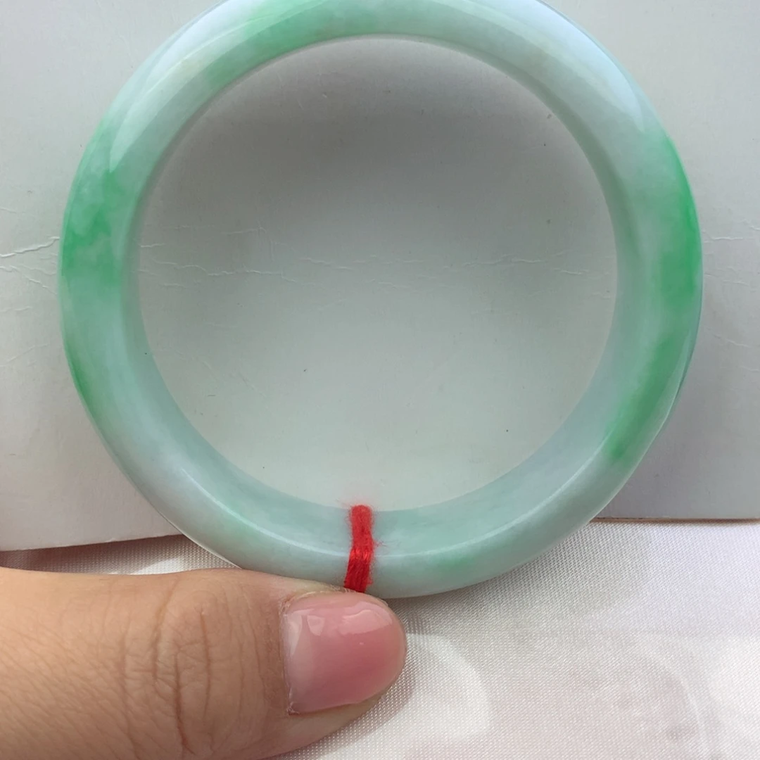 未镶嵌手镯翡翠纯天然