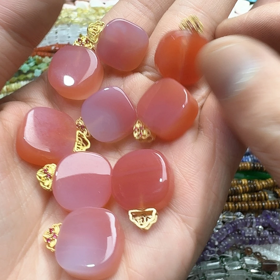 玛瑙/玉髓未镶嵌珠宝半成品一颗16mm盐源吊坠
