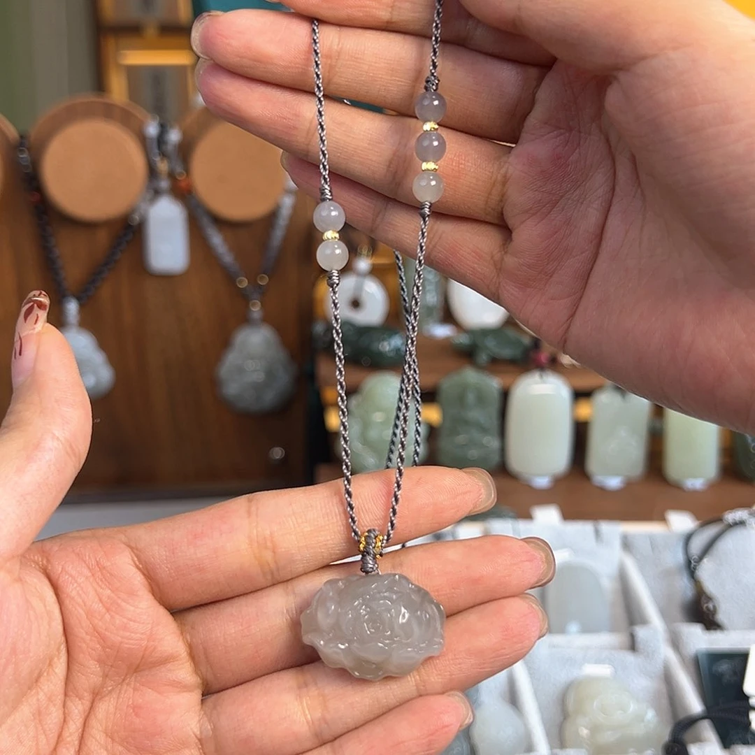 和田玉项链未镶嵌