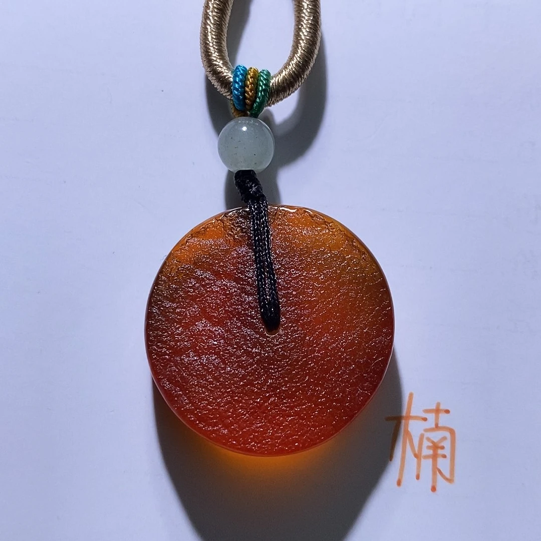 未镶嵌琥珀珠宝奇石