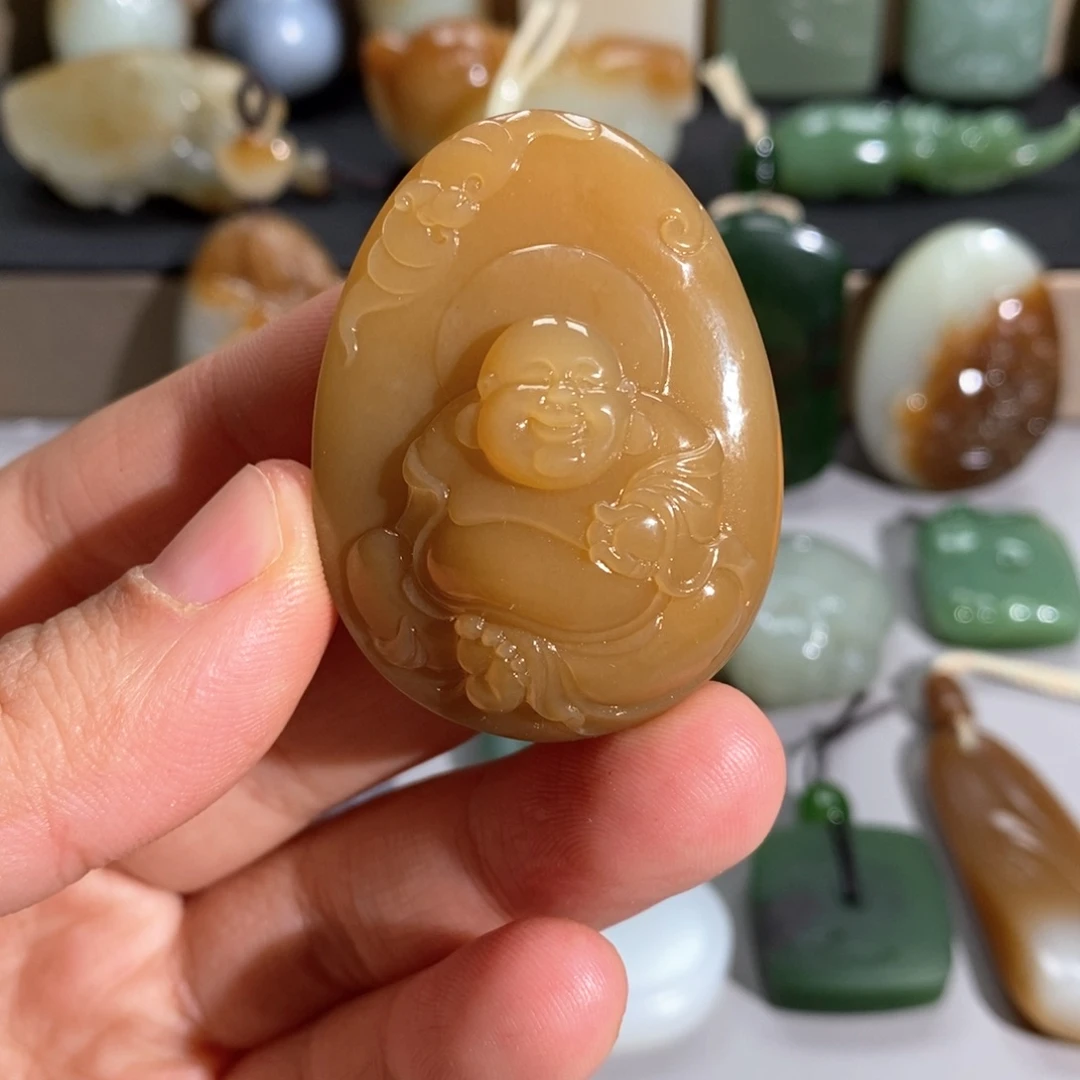 和田玉未镶嵌挂件