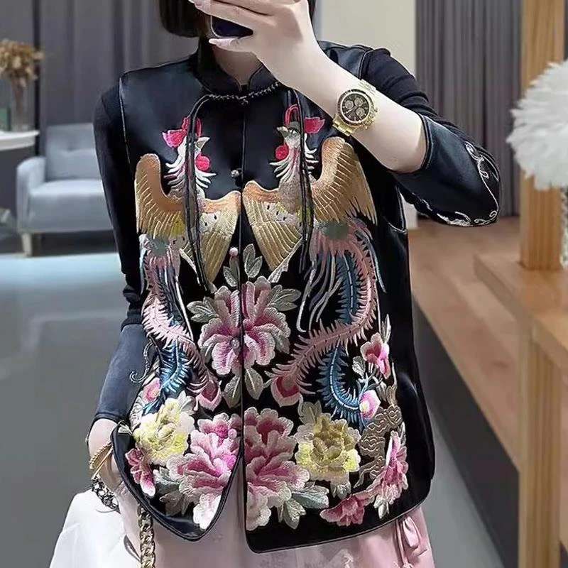 品牌撤柜新中式唐装盘扣旗袍马甲外套女春秋国风重工刺绣立领坎肩