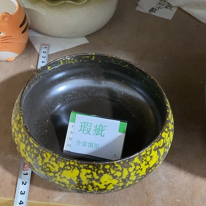 紫砂花盆多肉瑕疵盆有孔。