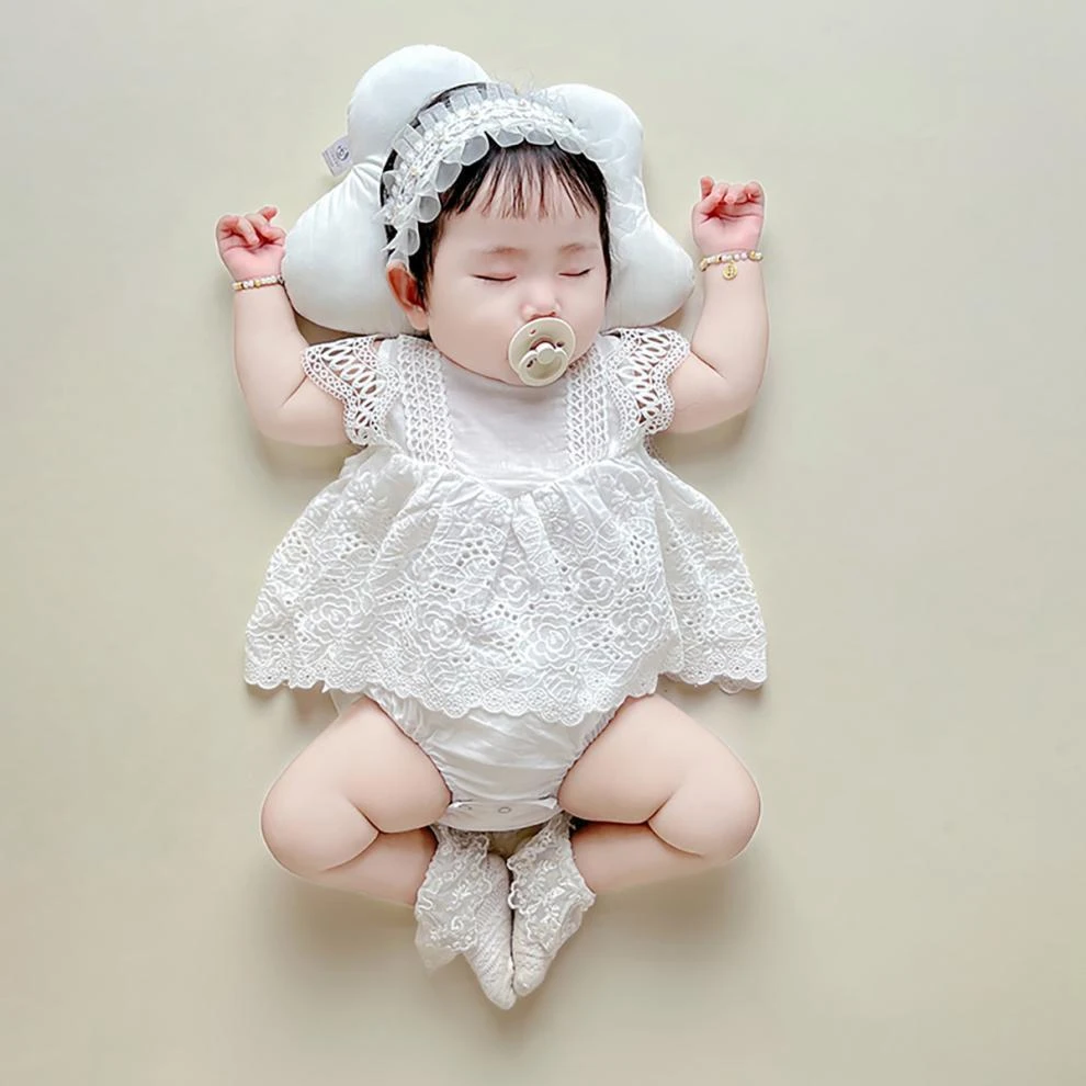 ins夏款女童宝宝婴儿纯色蕾丝镂空绣花三角哈衣哈裙连身衣爬服