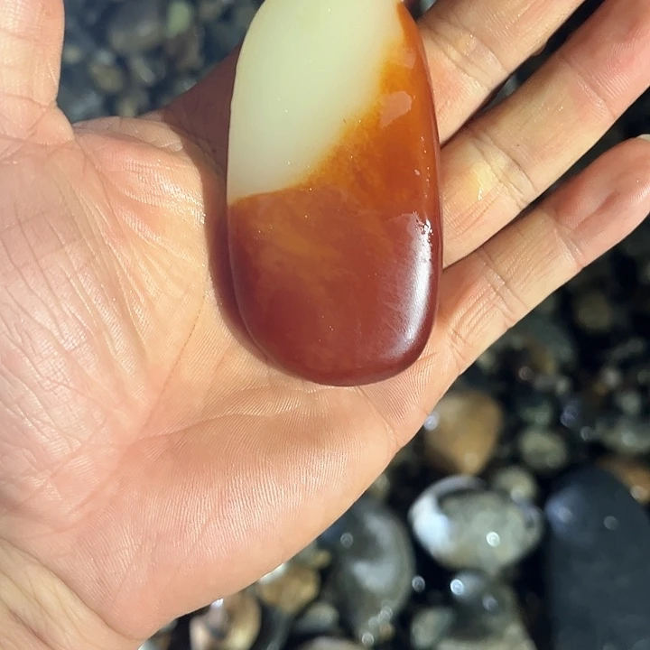 未镶嵌和田玉（糖玉）珠宝奇石