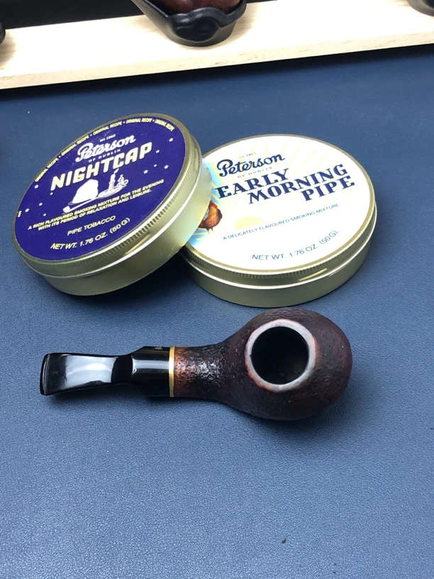 史丹威金冠河豚斗型烟斗