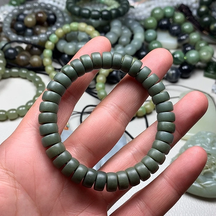 和田玉手链未镶嵌