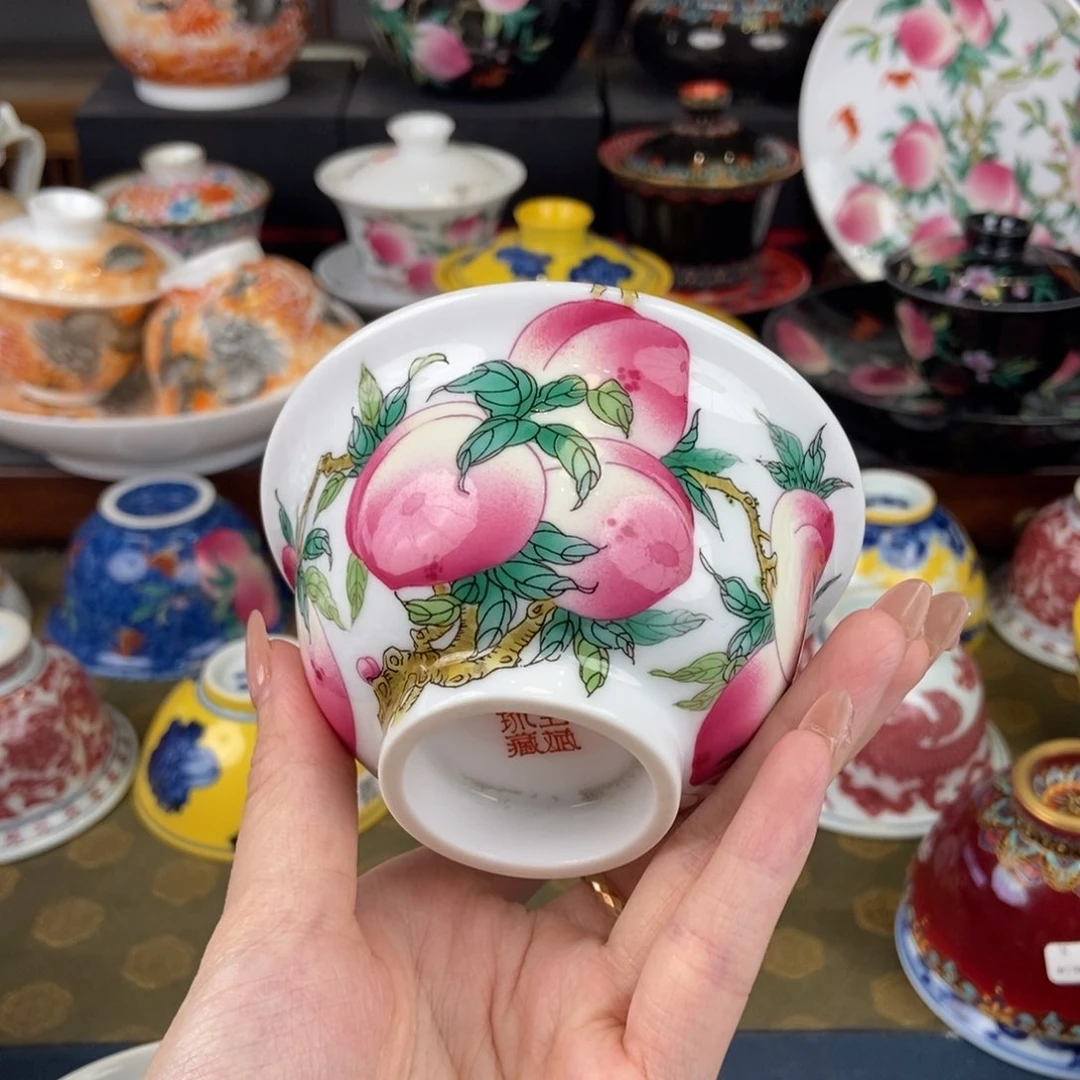 陶瓷艺术家的作品是一种非常