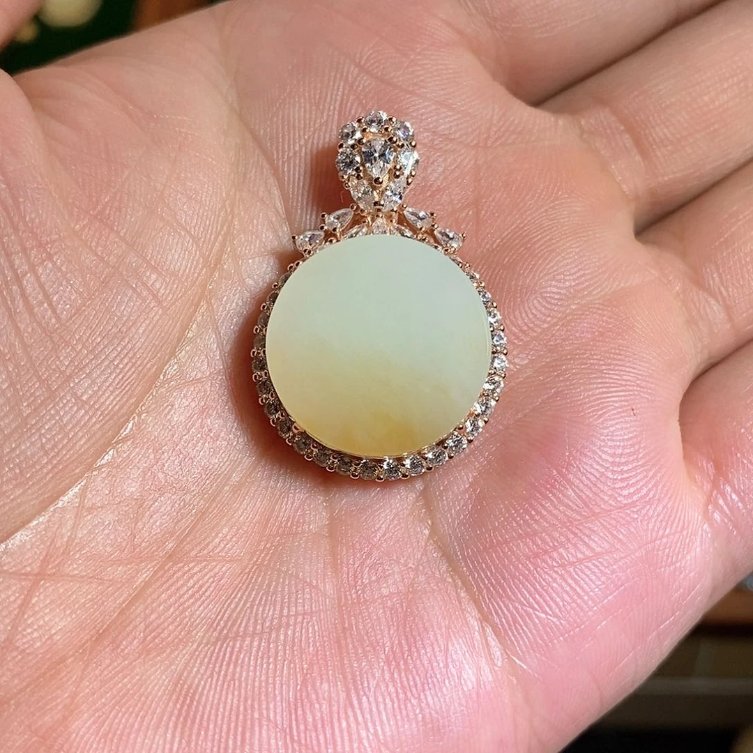 【闪购商品】吊坠(不含链)银S925镶嵌和田玉