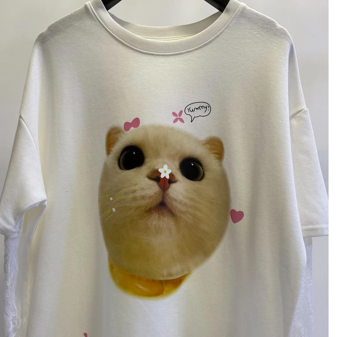 蕾丝袖卡通猫脸T恤