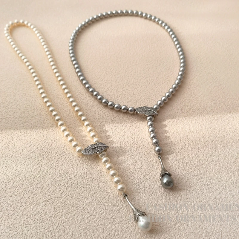 铜合金亚克力吊坠 复古轻奢气质水滴吊坠设计颈链高级感锆石锁