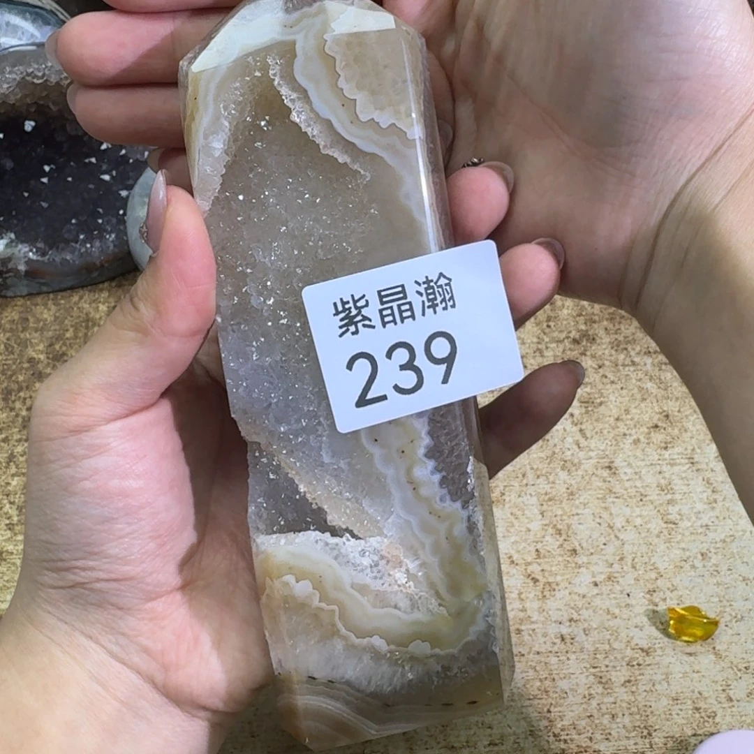 未镶嵌水晶大型摆件（非配饰）飞*