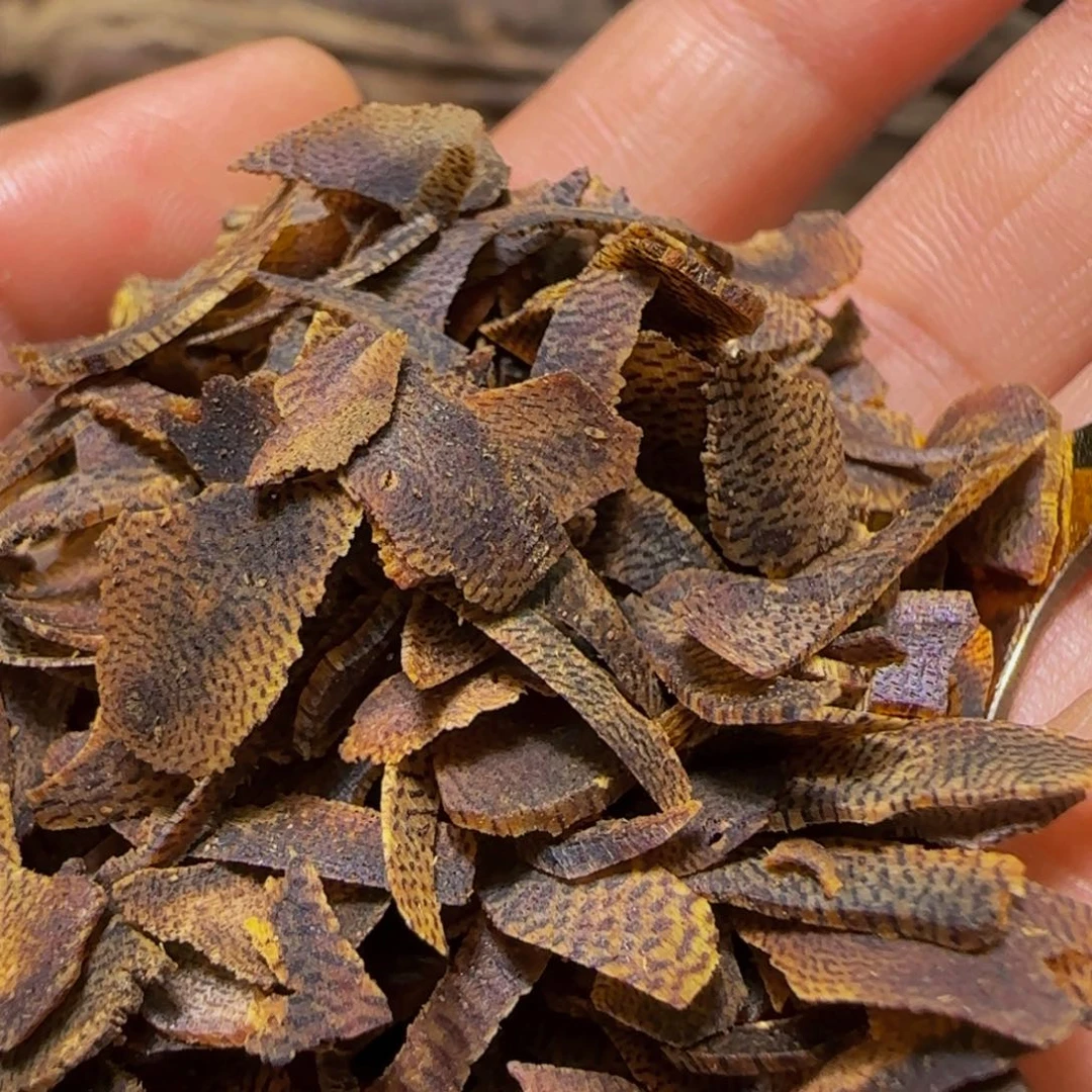 我***！沉香沉香碎屑奇楠沉香乌身圆叶切片50克