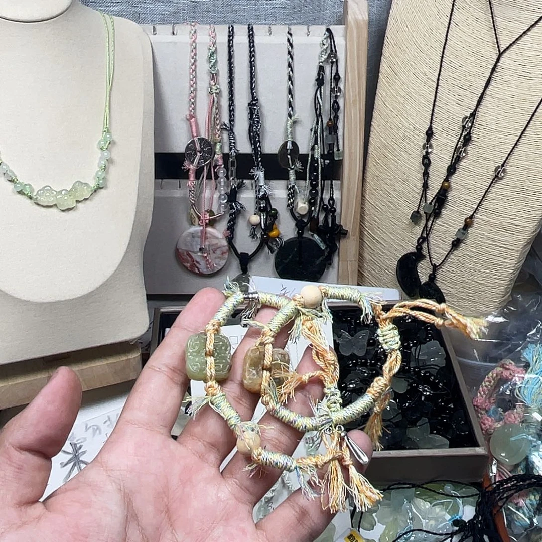 蛇纹石玉合金颈饰