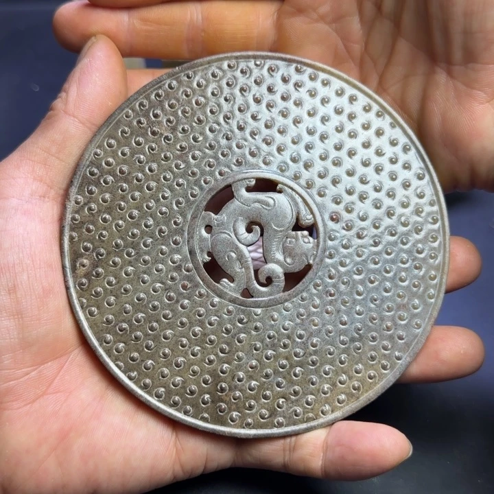 和田玉未镶嵌挂件阿**藏