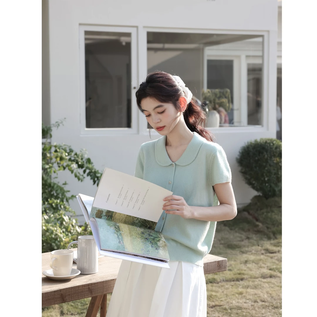 草地野餐/温柔奶油色 独特短袖针织t女夏小上衣穿搭新/糯米不开花