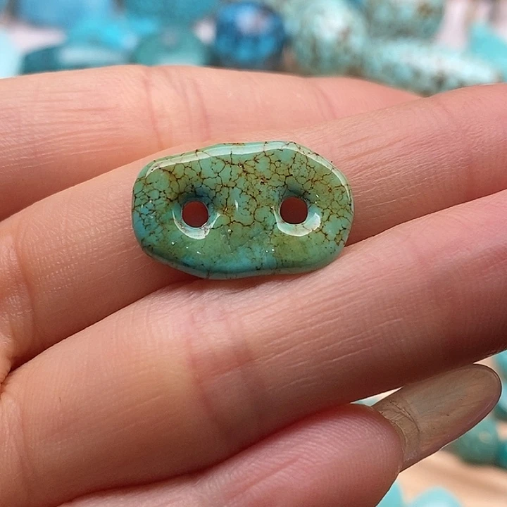 绿松石未镶嵌湖北原矿高瓷无优化绿松石