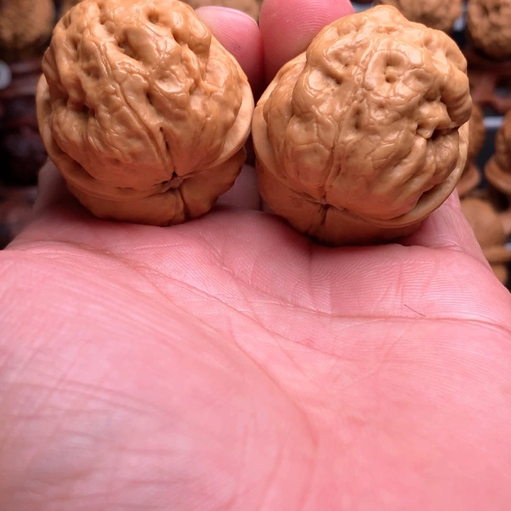 桃核把件18金蟾疙瘩包