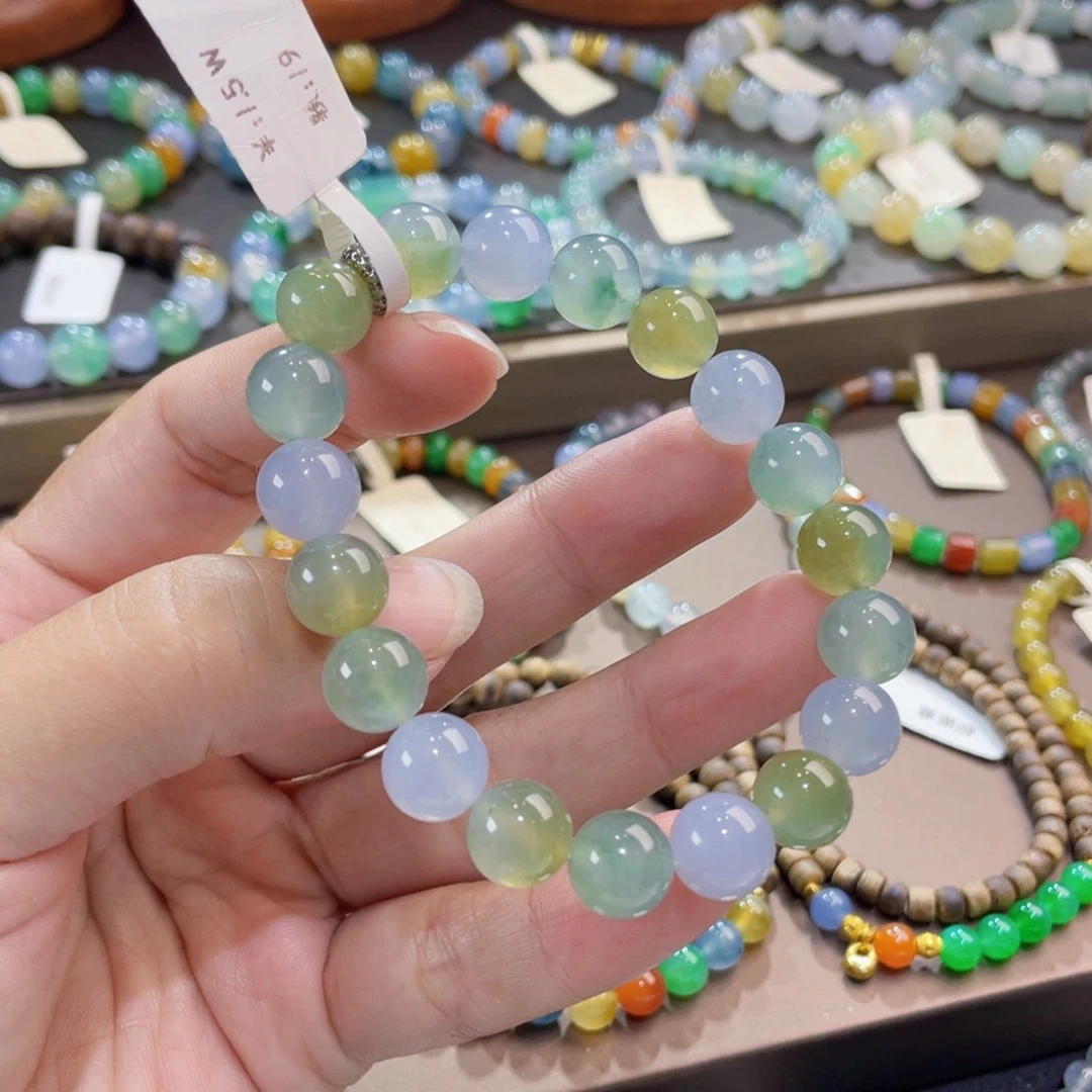 未镶嵌手链翡翠卡10特色冰三彩