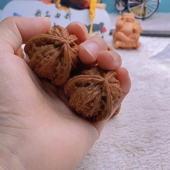把件文玩核桃A****立三棱