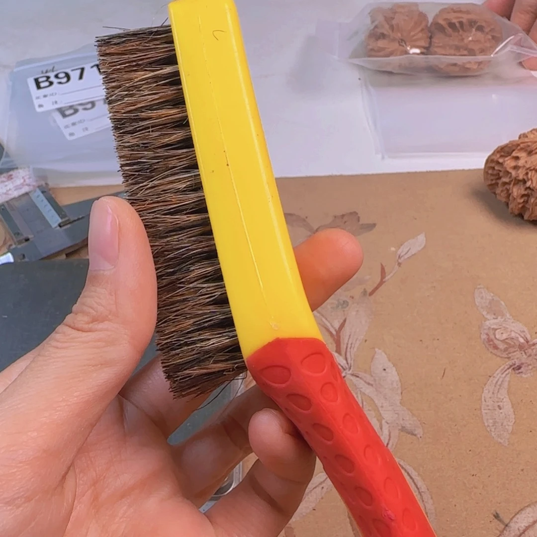 文玩核桃吊坠野猪粽刷子