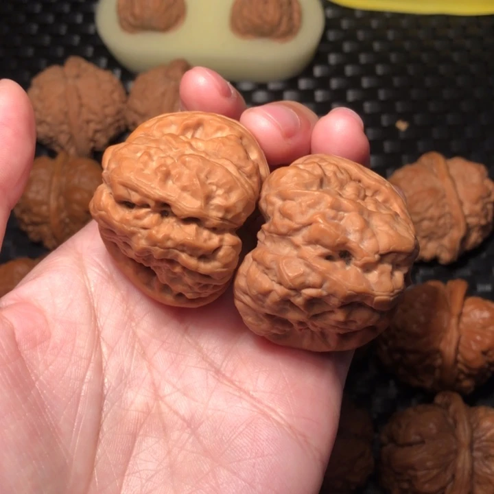 文玩核桃把件深开43