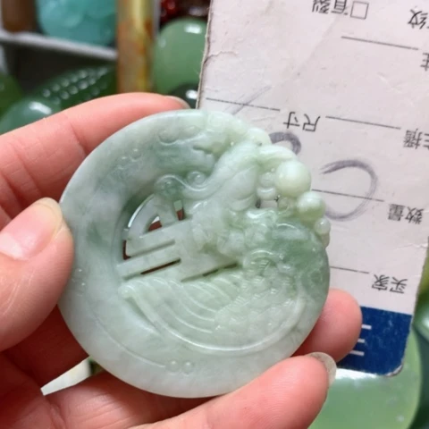 蛇纹石玉手把件未镶嵌