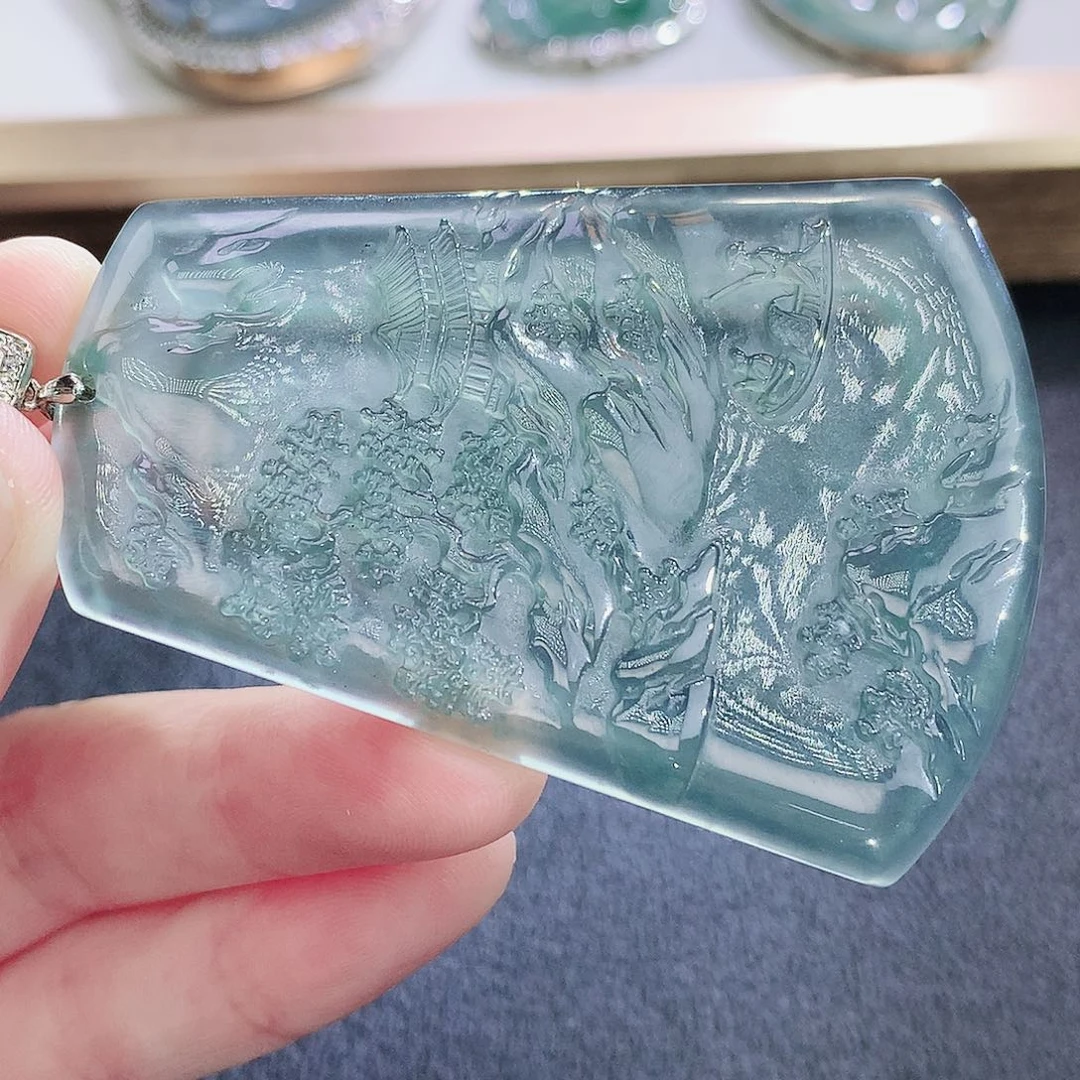 翡翠未镶嵌颈饰翡翠