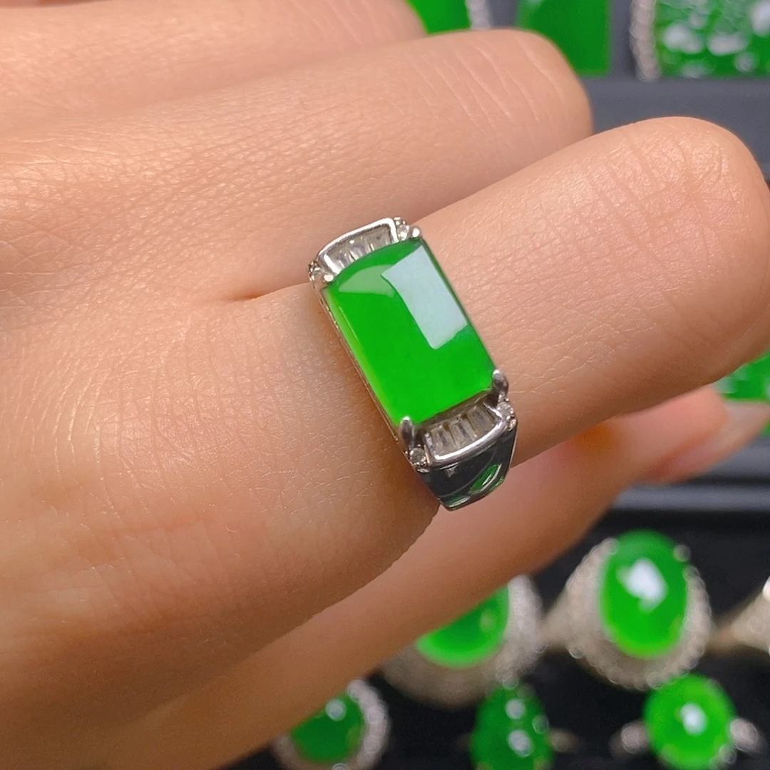 银S925镶嵌戒指翡翠