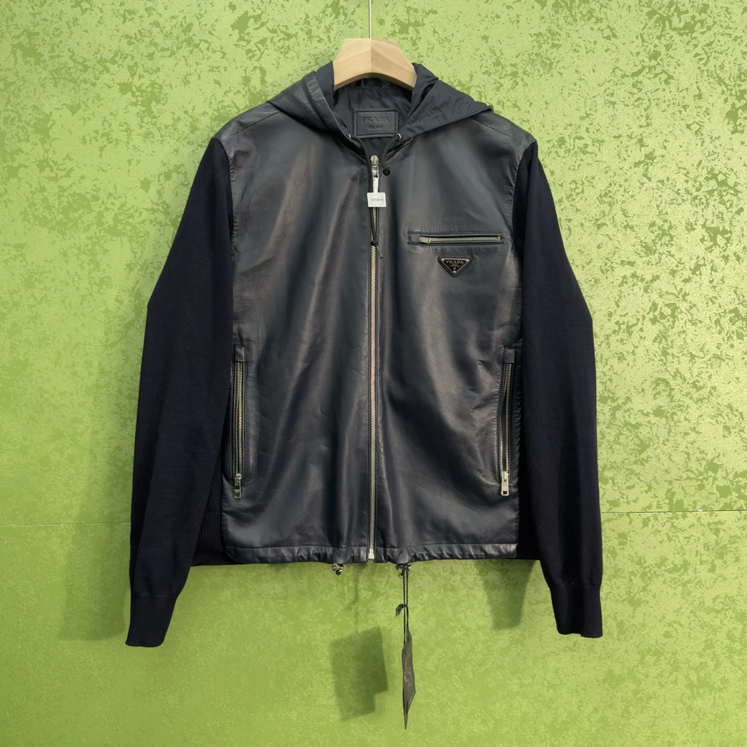 未使用 Prada/普拉达 小羊皮羊毛连帽夹克/50/工价29900/r2373619