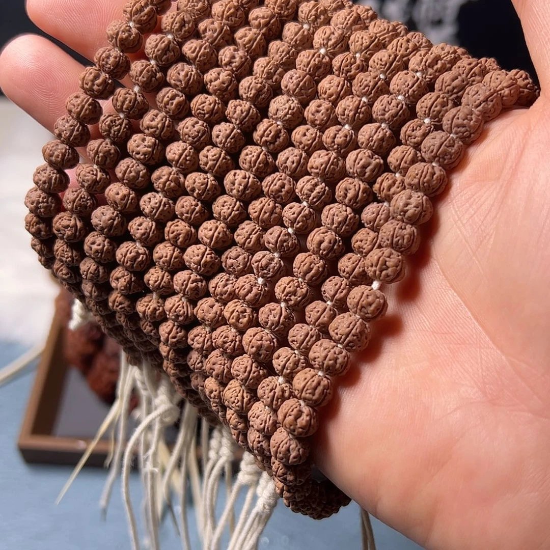 金刚菩提手串勿里达一代纯血老树王手持8+