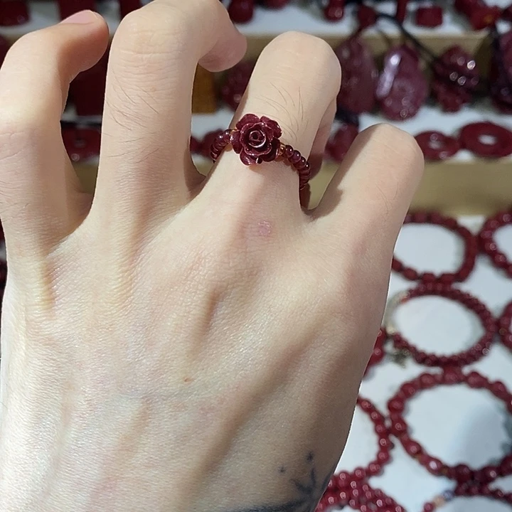 天然辰砂玫瑰花戒指