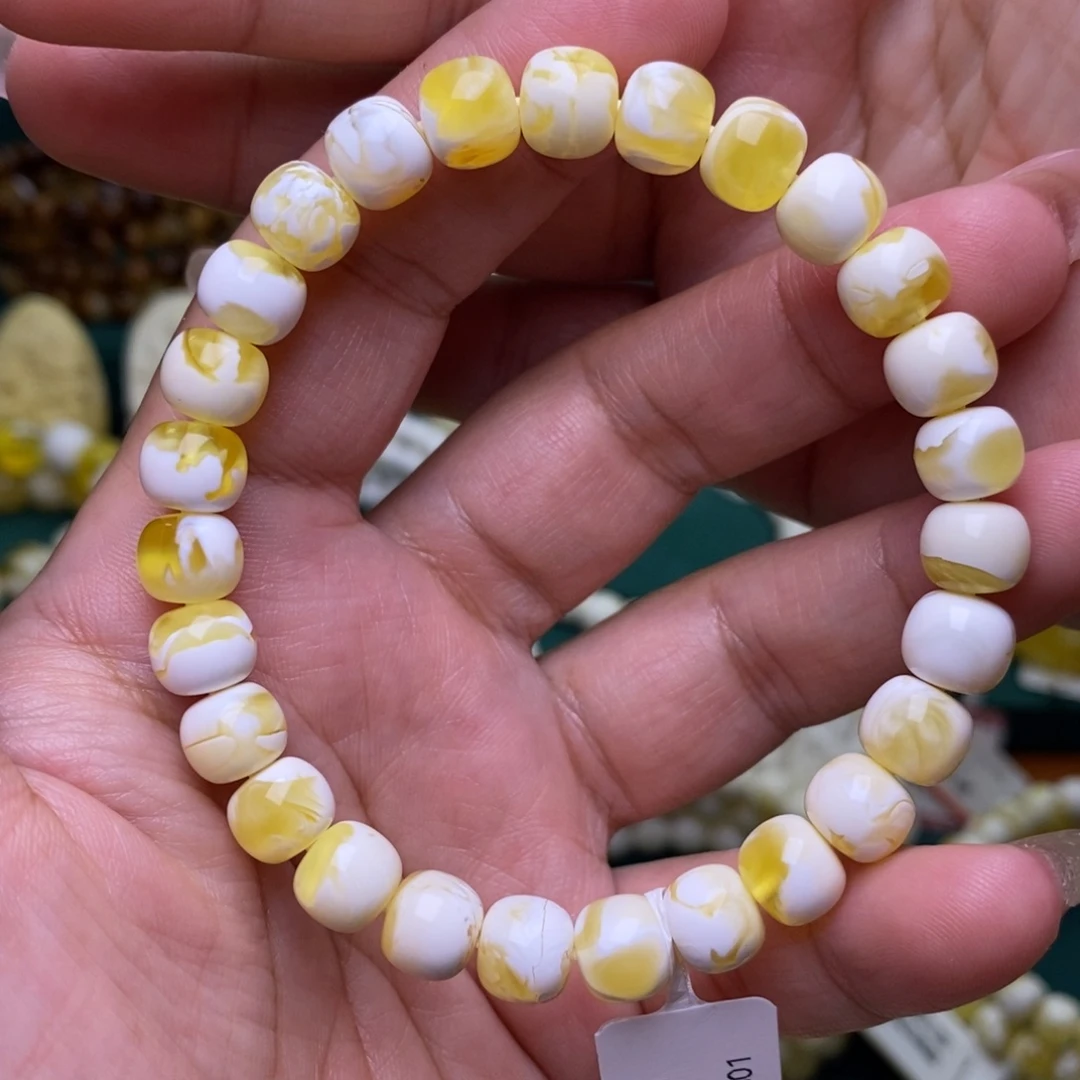 蜜蜡未镶嵌裸石8.➕